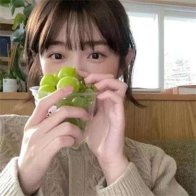 蔚山春晓 海报