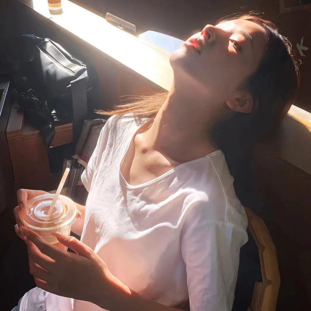 清潭物语 海报